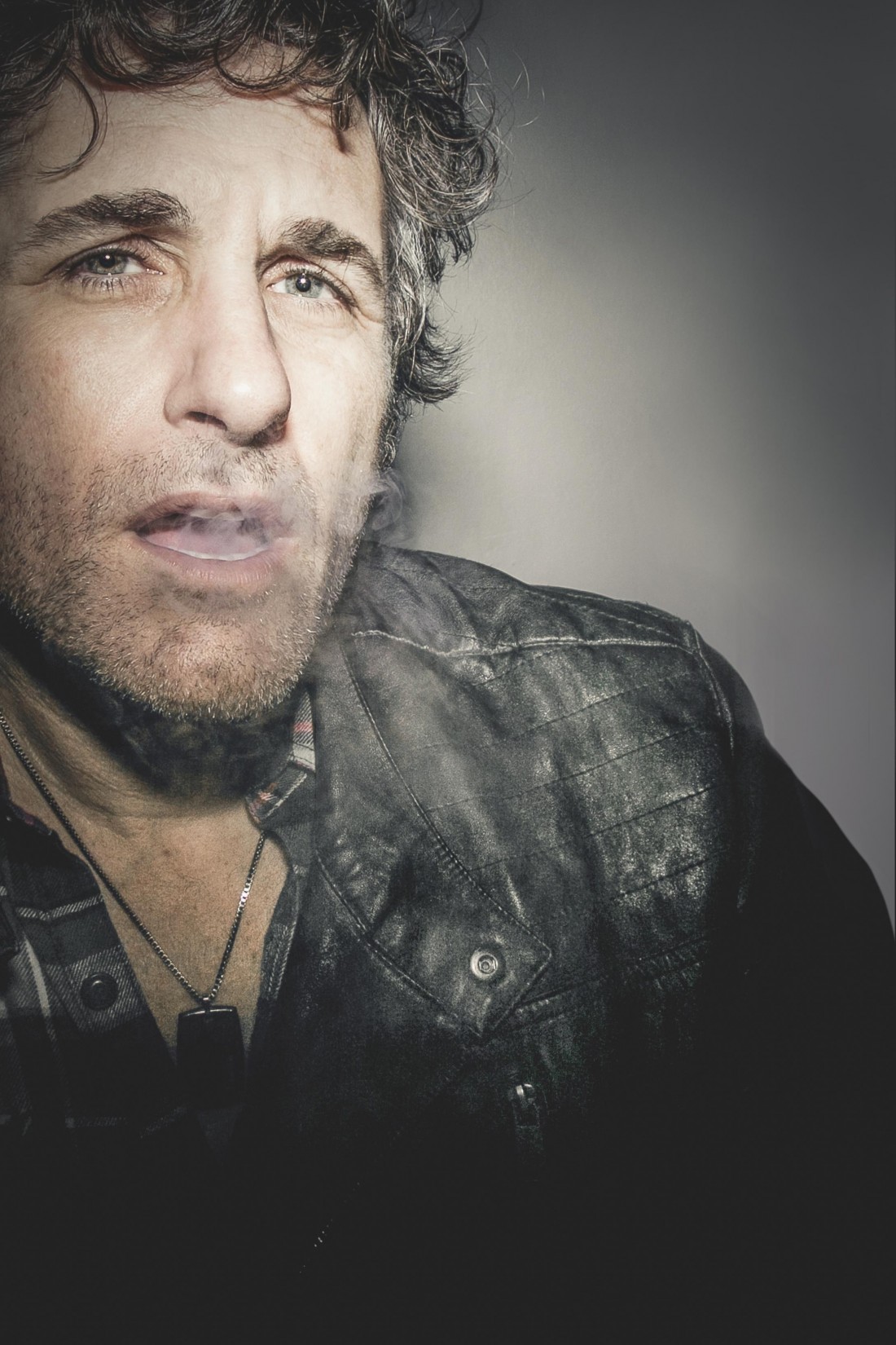 Tom Stade: I Swear (Promo Portrait) Comedian Tom Stade comes to Lancaster's Nuffield Theatre on Saturday 28 October 2017.