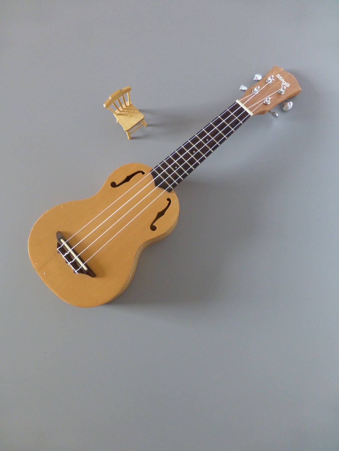Andy Smith: The Preston Bill - Chair and Uke Scale