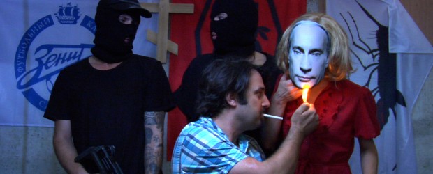 1_300dpiJoke Copti 09 Roee Rosen, <i>Buried Alive Group Videos: Historical Joke #3</i>, 2013. Courtesy the artist