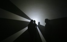 Anthony_McCall_Swell_Photo_Reg_Vardy Gallery_ AV Festival 06 (2)
